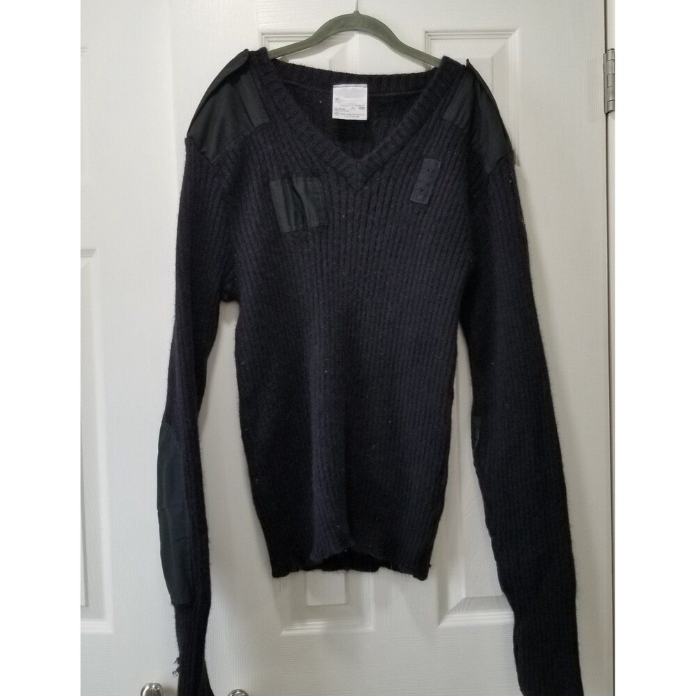 Brigade quartermasters 100% wool  wooly pully v neck size 48 vtg READ